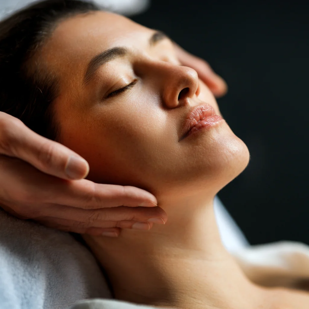 why choose a clinical facial here in kochi